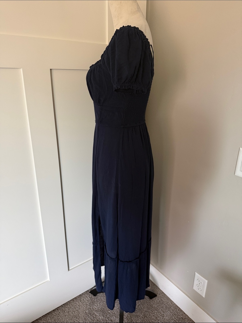Hollister California Navy Square-Neck Maxi Dress with Puff Sleeves size Small - Picture 4 of 6